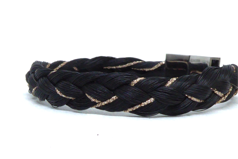 Bracelet crin avec fil personnalisable chez un artisan amiénois