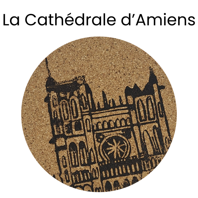 Monument d'Amiens : La Cathédral et son dessous de verre à collectionner