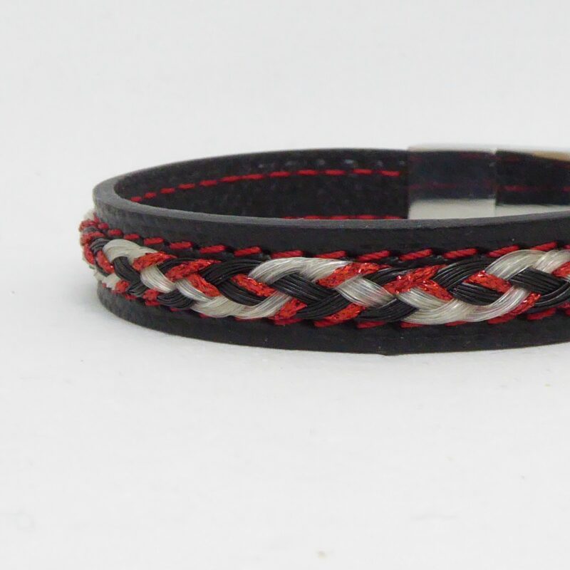 Bracelet crin pour femme personnalisé avec crins de votre cheval