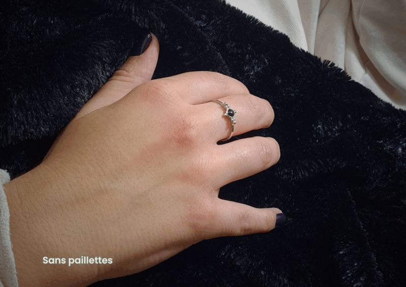 Bague cheveux bébés et première mèche de nouveau né. Portez un peu de ce que vous aimez dans ce bijou personnalisé.
