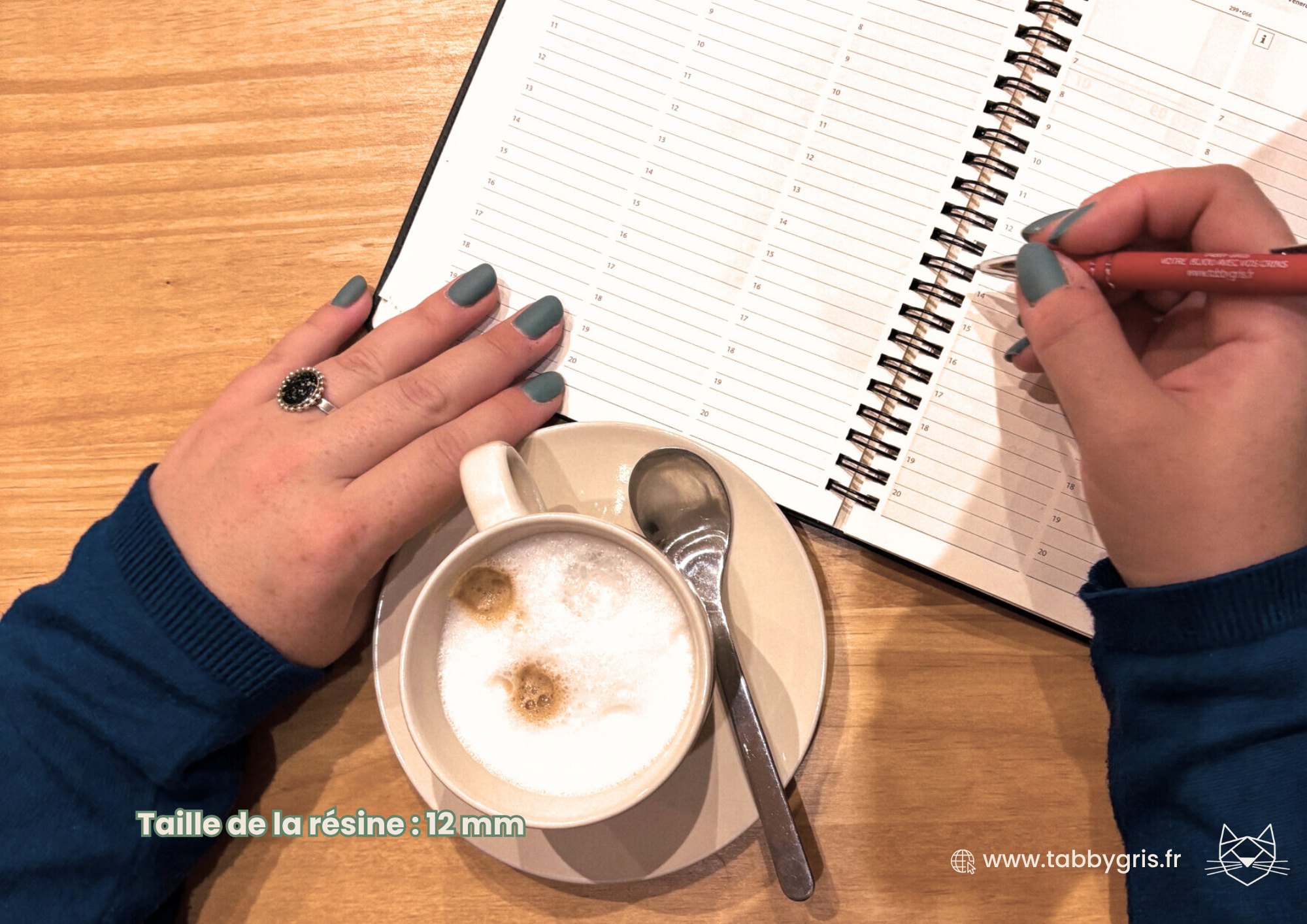 Quickly et Amélie - Bague en argent et contour billes – Image 4