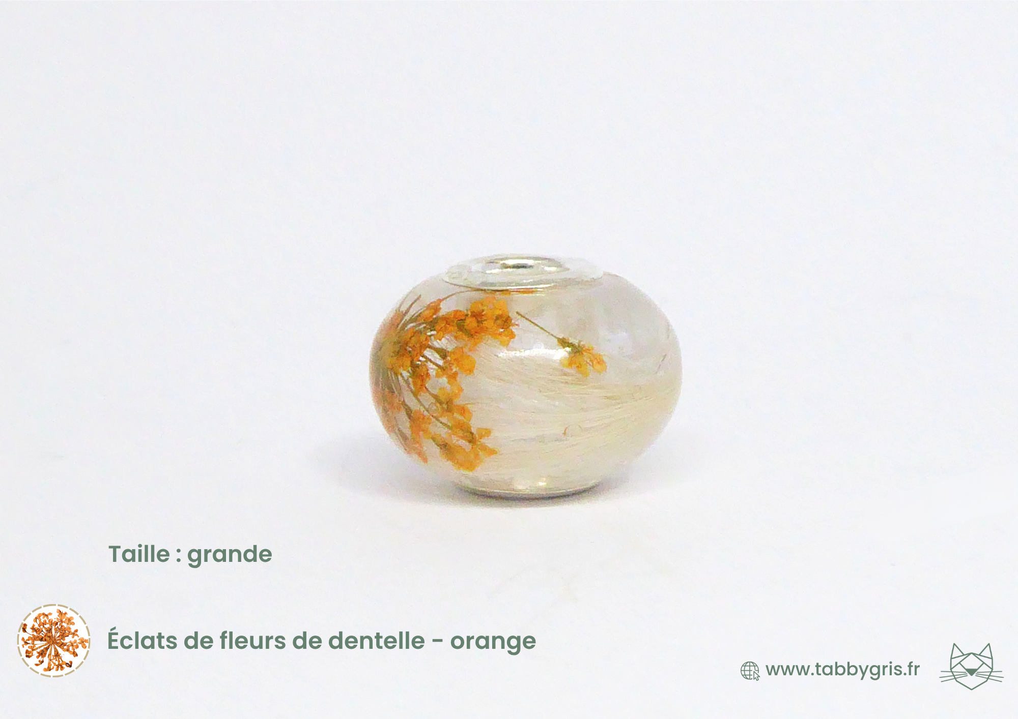 Bijou cadeau maman avec ce charme compatible sur bracelet pandora. ll inclut quelques cheveux de votre enfant, mais aussi crins de votre cheval ou poils de votre animal